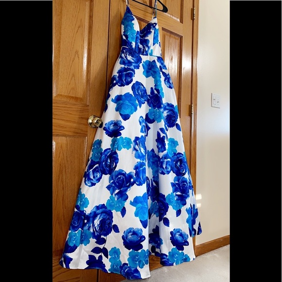 Women’s Juniors Formal Dress Size 5 City Studio Satin Blue Turquoise Floral Prom - Picture 1 of 11
